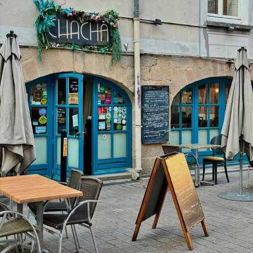 CHACHA   Table végétarienne enjouée  Nantes