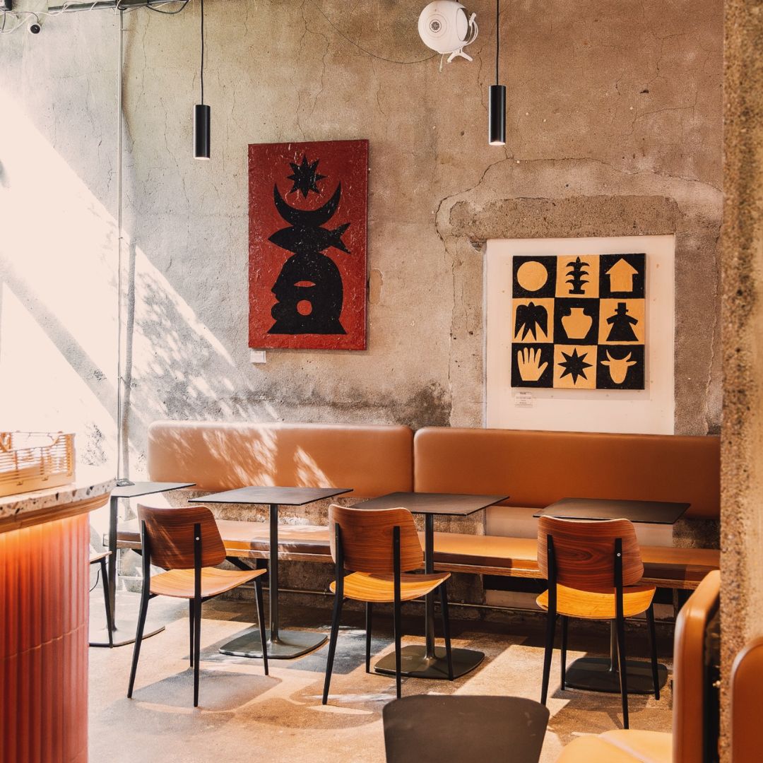 Madeleine Cafe lieu